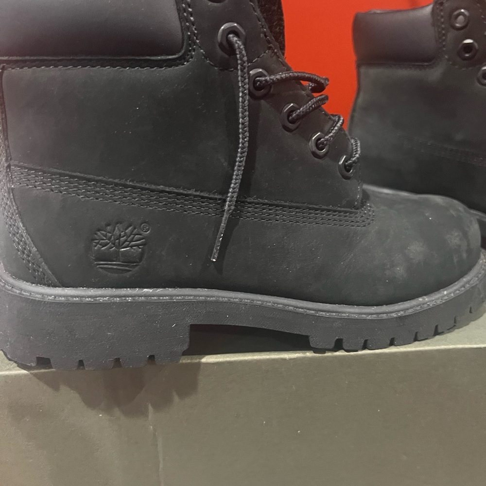 Timberland Black Boots Rugged Waterproof Design